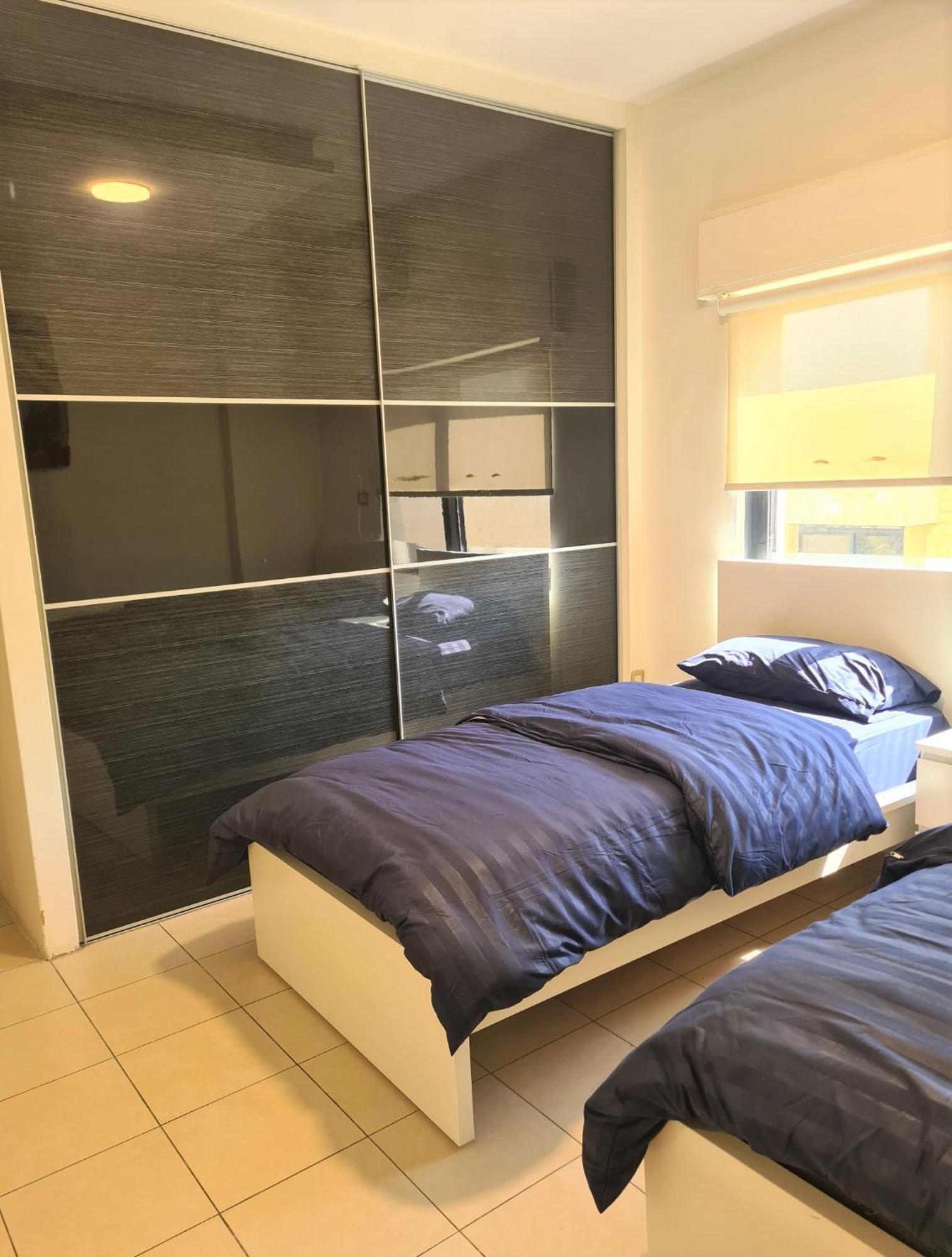 Dair Ghbar Gate Apartments Amman Rum bild