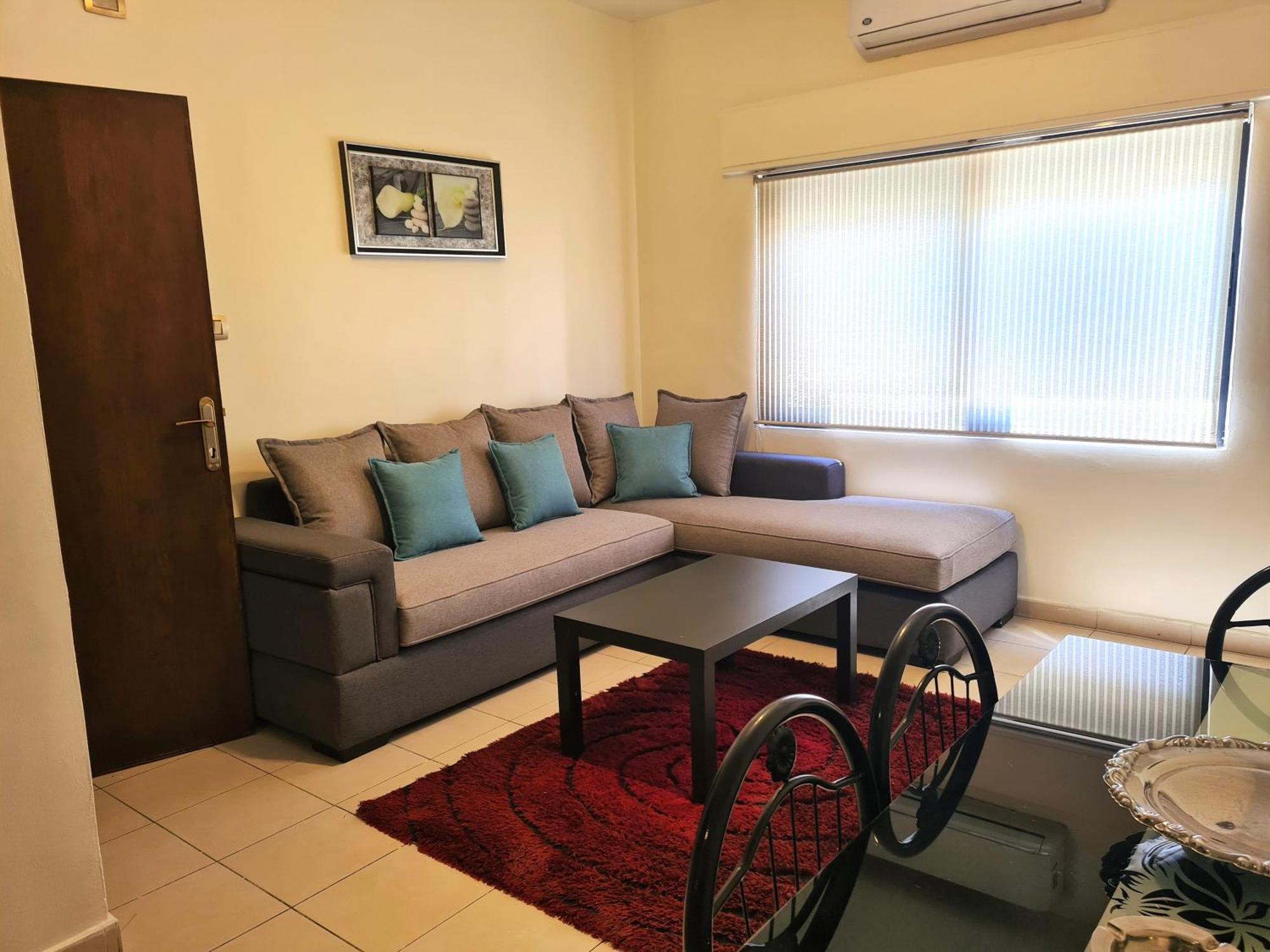 Dair Ghbar Gate Apartments Amman Rum bild